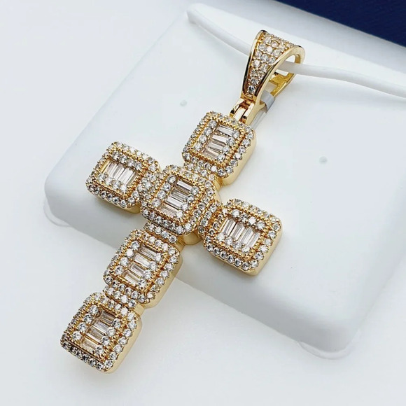 14K Gold Plated Cubic Zircon Pendant, EVBRS581 - Picture 6 of 10